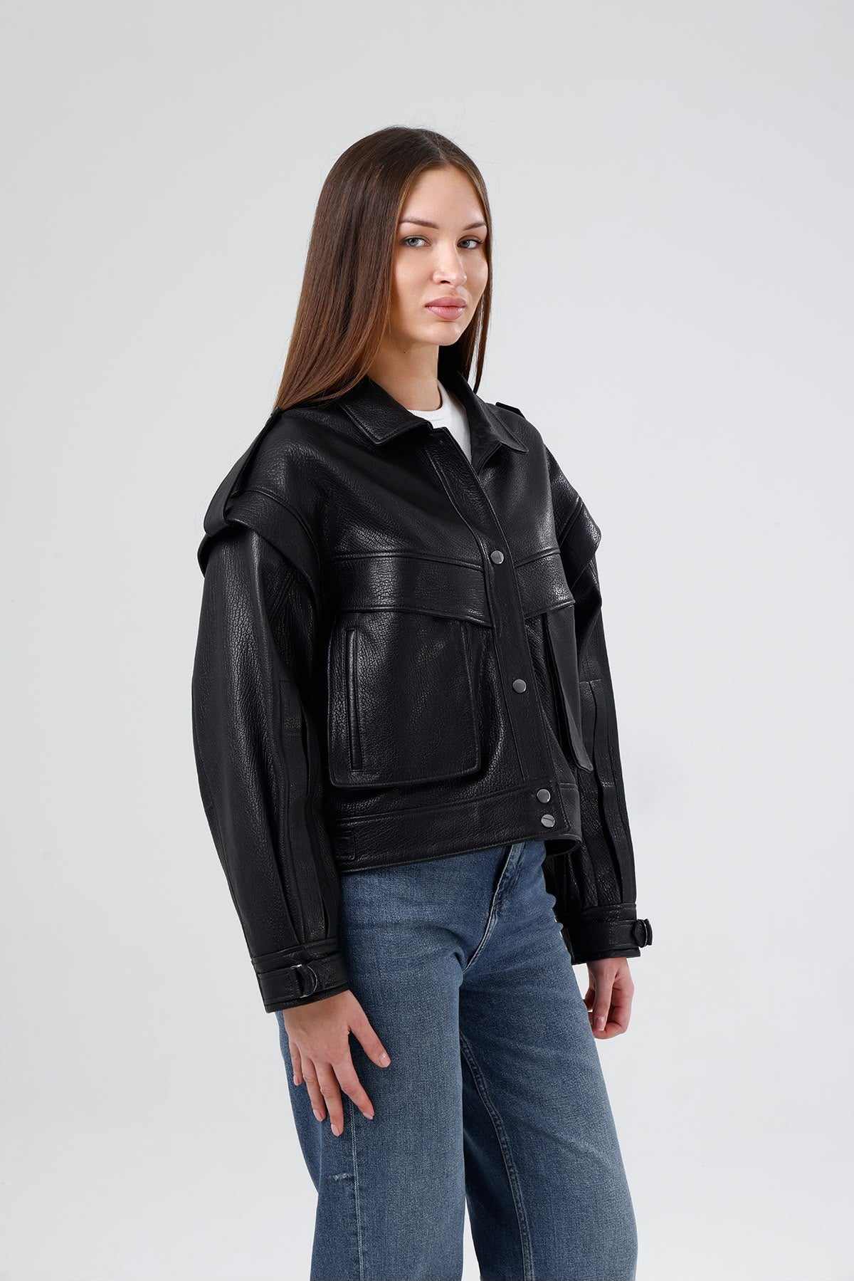 Kadın Oversize Cepli Siyah Deri Gömlek Ceket
